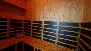 Vicino alla casa per le vacanze al mare in una posizione tranquilla sul campo con una spaziosa terrazza in legno - Image 2