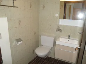 2 Room, Kitchen, South Balcony, Pool, Covered Parking In Quiet Täsch (zermatt) - Image 2