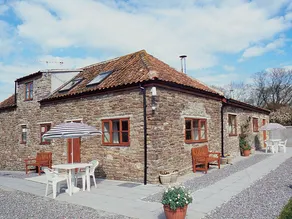 Challey's Cottage - E2378 - Image 1