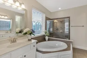 Luxe Private Getaway in the Heart of Las Colinas! - Image 3