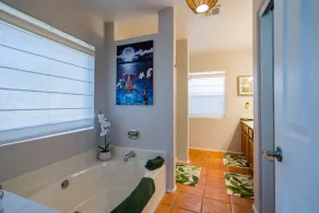 Diamond in the Desert💎🏝HEATED/COOLED Pool and Spa NO EXTRA CHARGE - Image 2