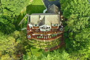 Terrace on the Lake – Private Lakefront with Breathtaking Views - Image 3
