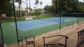 Love Your Privacy -- The Whole House In La Jolla Village Is Yours!! - Image 5