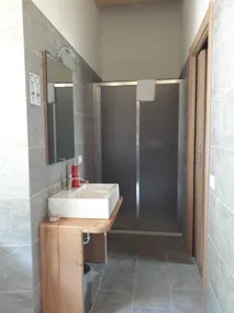 Panoramic studio apartment - Image 3