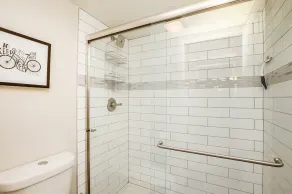 Moderne luksusfodboldslejlighed med fantastisk udsigt over bjergene. - Image 3