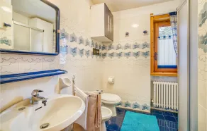 Cozy Apartment In Ayas With Kitchenette - Image 2