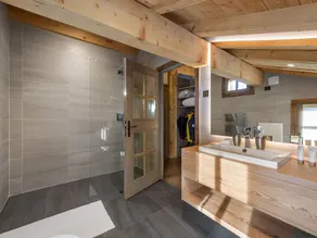 Chalet mit Jacuzzi, nahe Pisten, für 10 Personen - Image 3