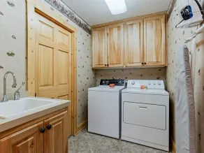 Interlachen Condo with Relaxing Creek Views & steps away from Gull Lake - Image 2