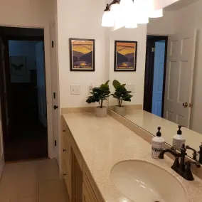 South Hills Charmer - Image 3