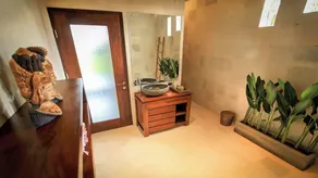 Bali style villa 5 minutes from ubud center! - Image 4