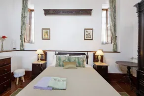 Casa vacanze 'Azenha Da Lagoa Negra' con vista lago, piscina privata e Wi-Fi - Image 5