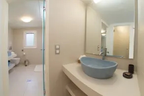 Kefalonia Lassi: 3 bedroom apartments with pool by famous Makris Gyalos beach - Image 3