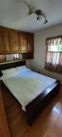 The Cedar House. Minutes from the lake, wineries and golf.  www.thecedarhouse.ca - Image 3