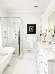 Private Hamptons Retreat with Heated Saltwater Pool Near Ocean Beaches - Image 2