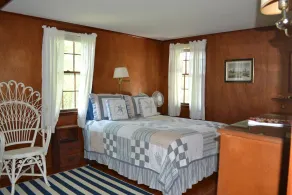 Beachfront Monomoy cottage near Town - Image 5