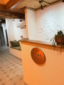 Elos Ayvalık Pansiyon - Image 3