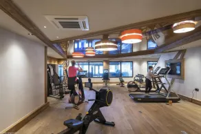 Wifi, ski-in/ski-out & foot of the slopes, fitness, swimming pool, sauna, hammam, balcony - Image 2