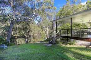 Your own stretch  of wilderness river only 15 mins from Hastings St, incl kayaks - Image 4