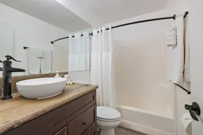 Mountain View Condo in Kahuku - Image 2