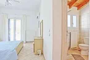 Beach Villa Oneiro - Image 4