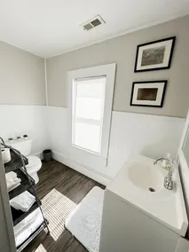 Sweet Victorian Beach Cottage - Image 4