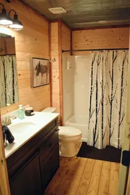 Moose Lodge- Oark Cabin Rentals - Image 4
