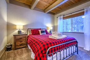 Magnifique chalet South Lake Tahoe Meadow View - Image 4