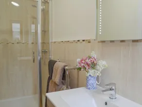 Woodlands Dairy Cottage - Image 3