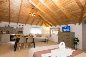 Selinitsa Stone Studio - Mani Seaview Retreat - Image 4