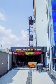 Del Migos Hotel & Suites - Image 2