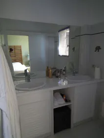 Marseille: Villa mit Pool und großem Garten mit Bäumen in einer sehr ruhigen Gegend - Image 3