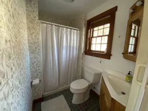 Cozy Cabin Retreat - Image 4