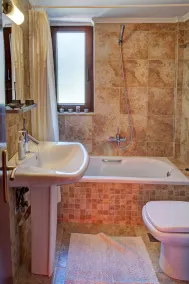 Villa con piscina privata e Jacuzzi vicino a Elafonissi - Image 3