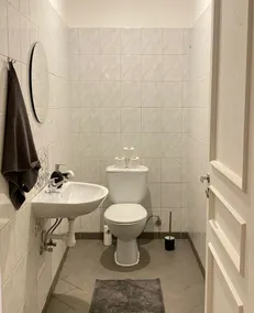 Lighthouse Hostel & Rooms - Image 4