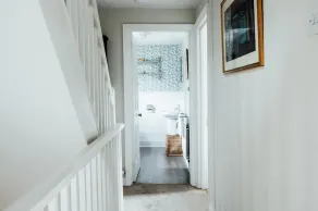 Buttercup Cottage in the heart of the Cotswolds - Image 2