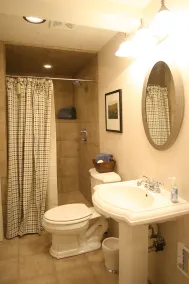 Harbor Retreat Waterfront Home - Image 5