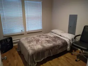 ✥ Memory Foam Bed, Memory Foam Beds & Smart TV - Image 4