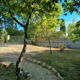 Uzes: Palæ med opvarmet pool og spa 6-7 personer - Image 5