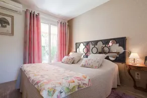 Superb villa on the roof facing the sea, 2 bedrooms, 130m2 terrace, swimming pool, wif - Image 4