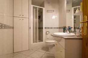 DÉLICIEUX APPARTEMENT - Image 2