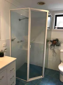 Avalon beach Apartment - Image 2