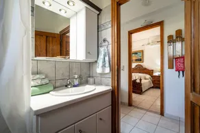 Apartment 'Makis Katelios' with Balcony, Wi-Fi and Air Conditioning - Image 2