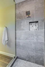 Luksuriøs og privat ørkenoase • Episk baggård med udsigt til solnedgang, boblebad, pool - Image 4