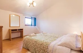 Nice Home in Rebici-barban With Wifi and 2 Bedrooms - Image 4