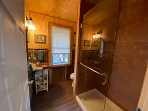 The Mexico Cabin at Creekside Camp & Cabins - Image 3