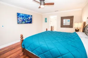Playa Blanca Waterfront Resort Pool Spa Dock Kayaks Pets Extended stay discounts - Image 4