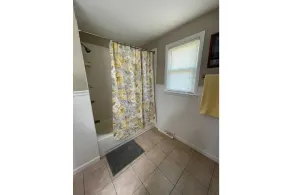 Chestnut Street Retreat - Image 2