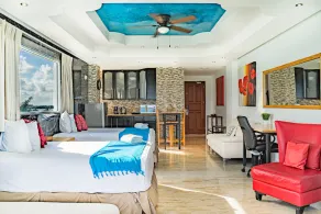 Panoramic Beachfront Suite w/ Breathtaking Ocean View & Top Location - Image 4