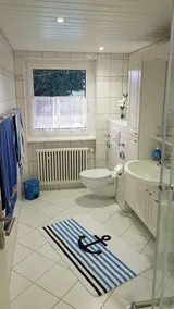 Moderne 75 m² Ferienwohnung – nur 3 km bis zum Schluchsee. - Image 2