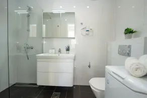 Funtastic Pool Villa Apartments - Image 3